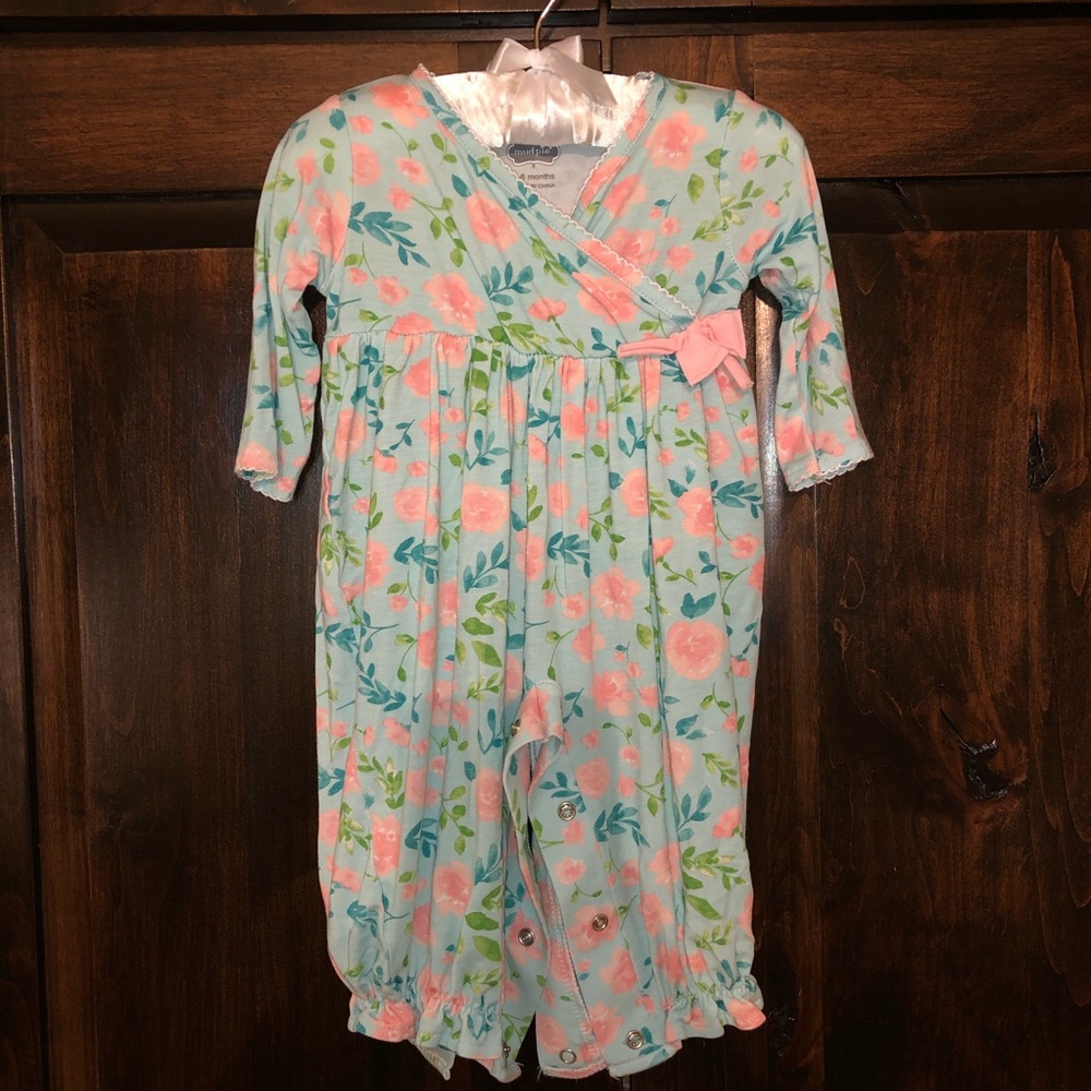 Mudpie convertible gown
